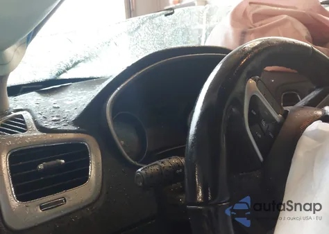 2018 Jeep Compass Latitude 4X4 from USA, damaged, VIN 3C4NJDBB1JT142712